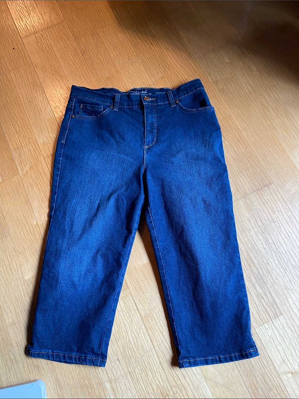 Gloria Vanderbilt Dark Blue Denim Jeans - Amanda